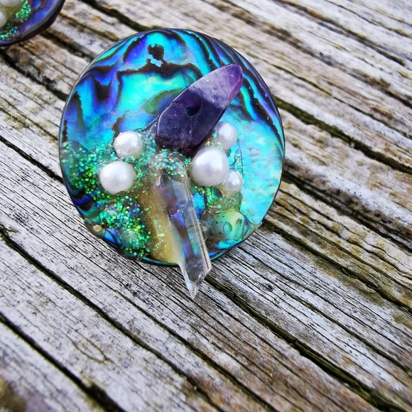 Handmade Abalone and Crystal Round Pierced Earrings - Picture 4 of 15